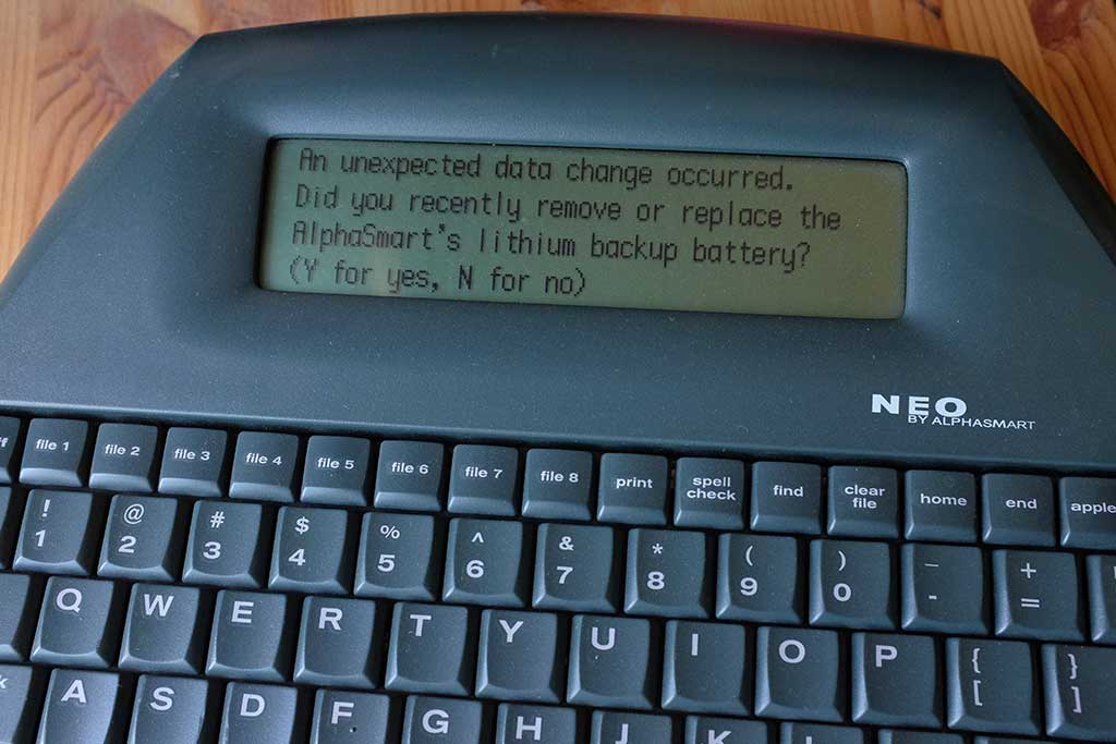 Alphasmart Neo Battery Error Message