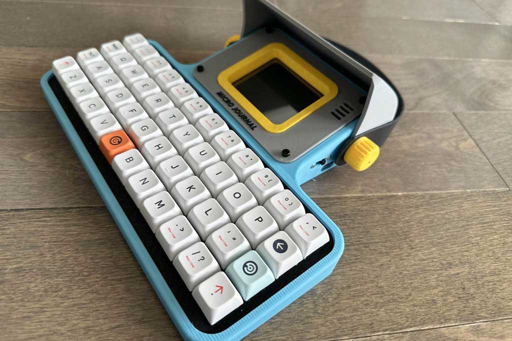Micro Journal Rev. 5.1: The Tiny Writing Machine Building a Cult Following